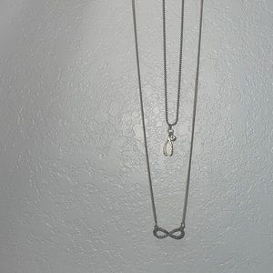 Double stacked necklace